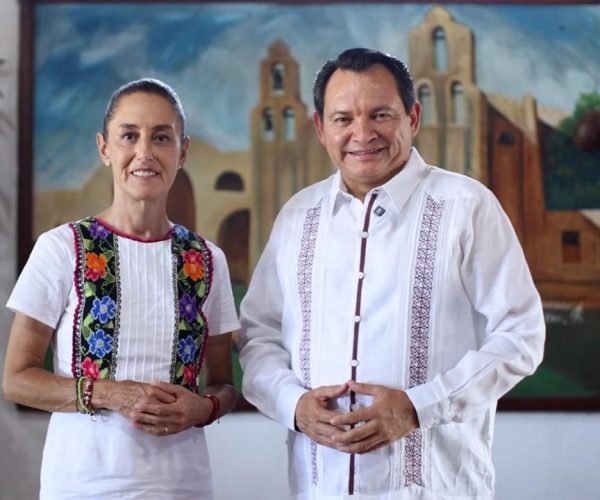 FIRME EL RENACIMIENTO MAYA DE HUACHO