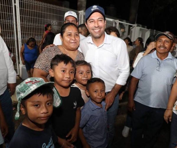 JUNTOS HEMOS COMBATIDO LA DESIGUALDAD Y LA POBREZA: MVD