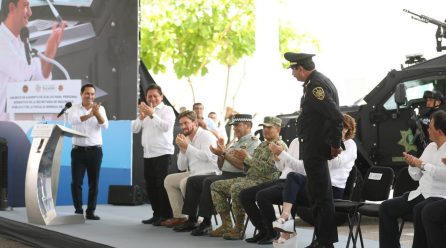 BIEN ARROPADOS LOS HÉROES SIN CAPA