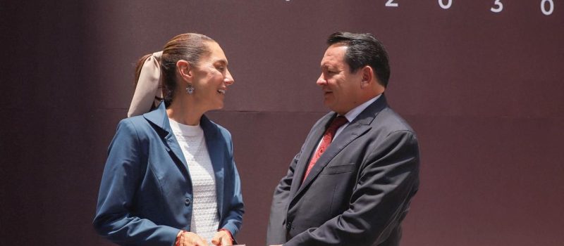 HUACHO EXPUSO LAS BONDADES DEL RESURGIMIENTO MAYA