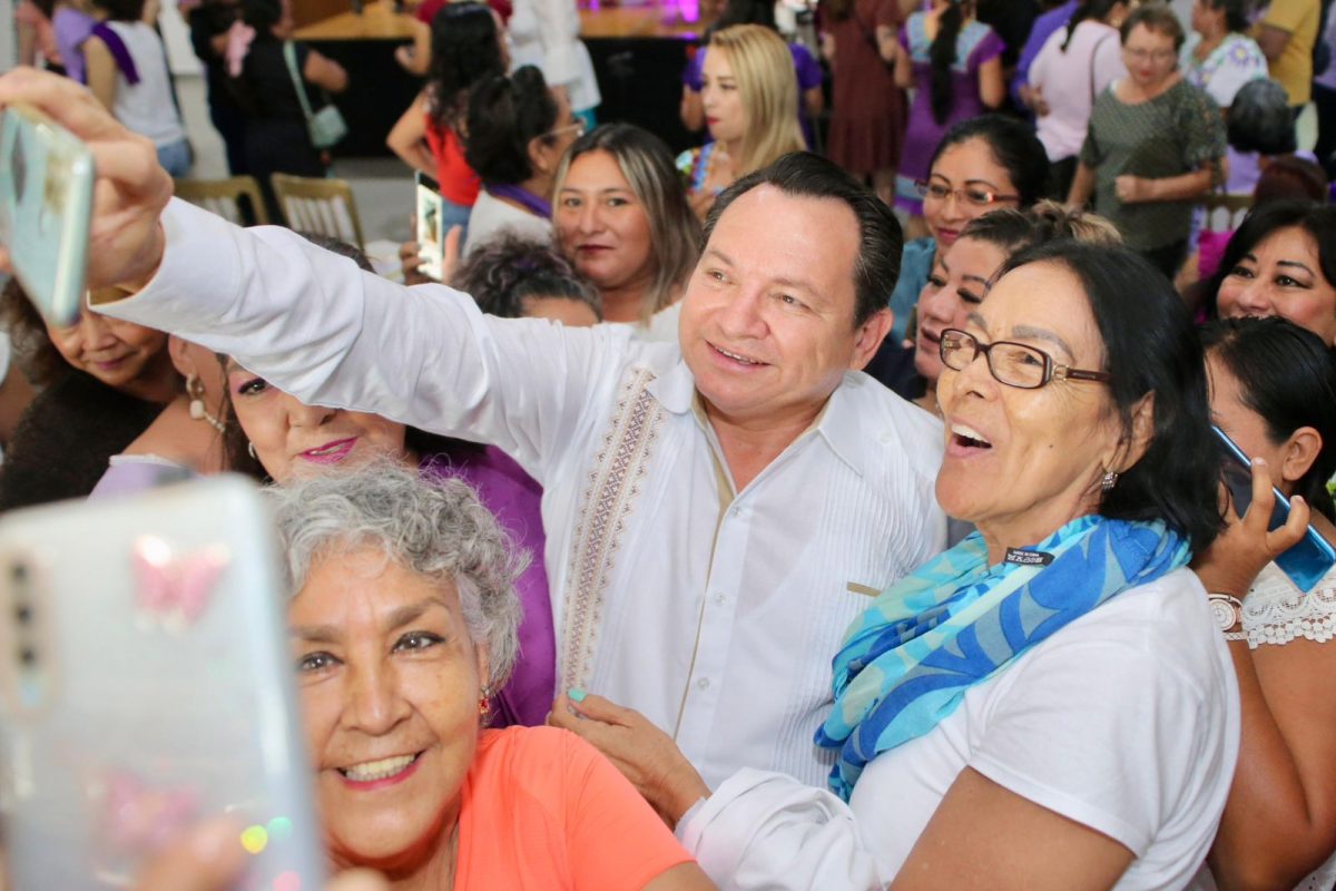 ASISTE HUACHO AL FORO NACIONAL DE PERSPECTIVA DE GÉNERO