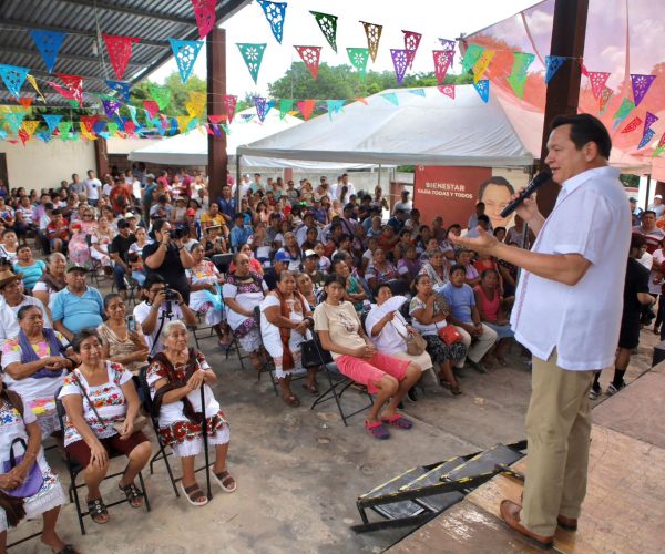 A TRABAJAR CON ENTREGA Y COMPROMISO