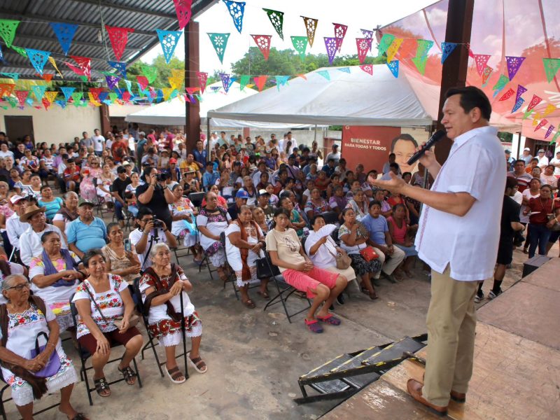 A TRABAJAR CON ENTREGA Y COMPROMISO