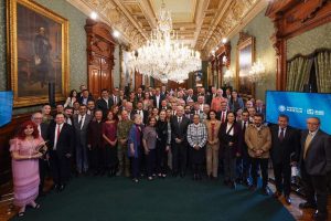 LA SALUD DE LOS YUCATECOS EN BUENAS MANOS