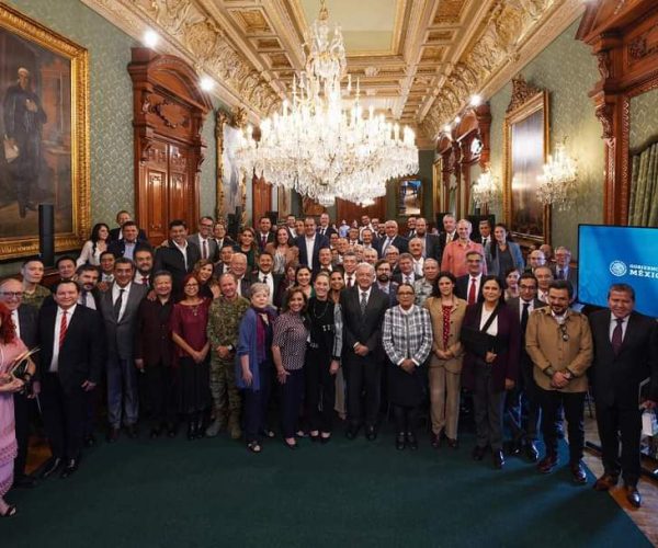 LA SALUD DE LOS YUCATECOS EN BUENAS MANOS