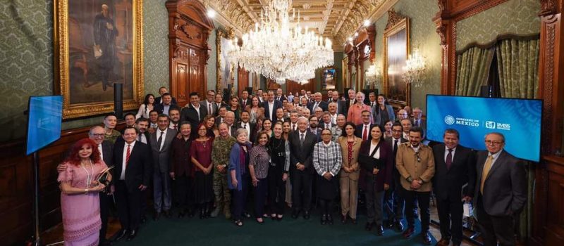 LA SALUD DE LOS YUCATECOS EN BUENAS MANOS