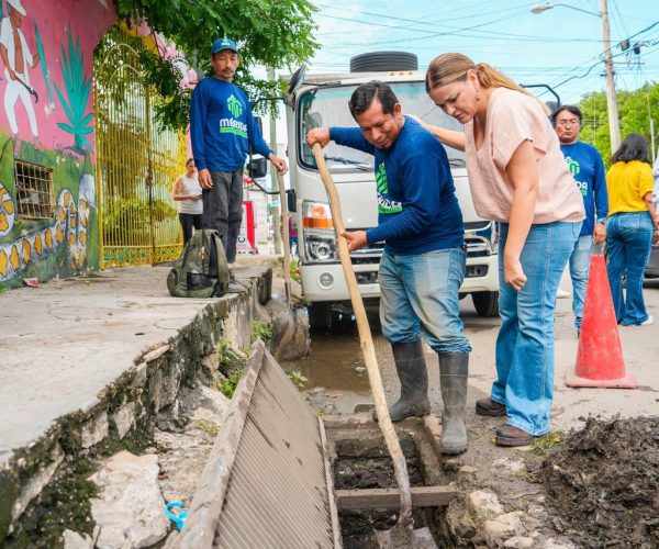 CECILIA SALE A LAS CALLES A CONSTATAR LAS SOLUCIONES