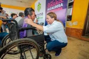 CECILIA CUMPLE SU PROMESA AL ACUDIR A CHABLEKAL