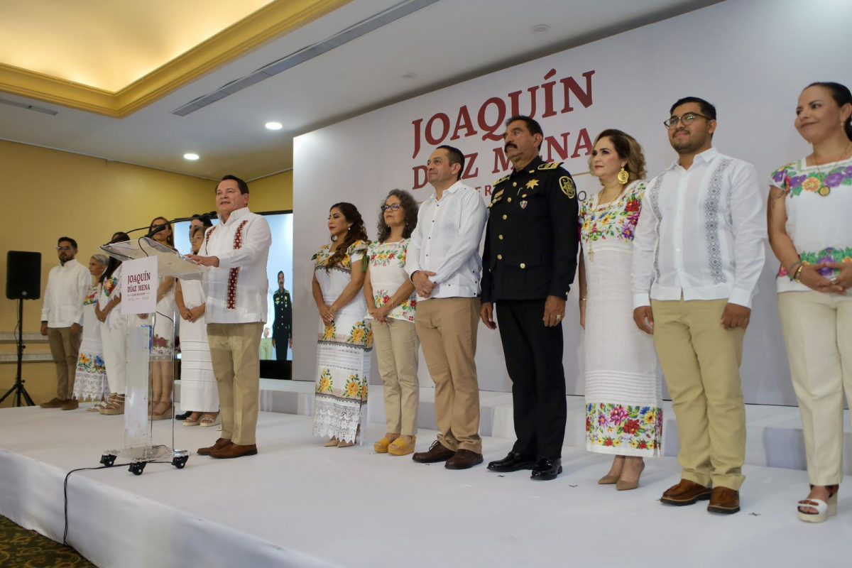 PRESENTA HUACHO UN GABINETE INCLUYENTE