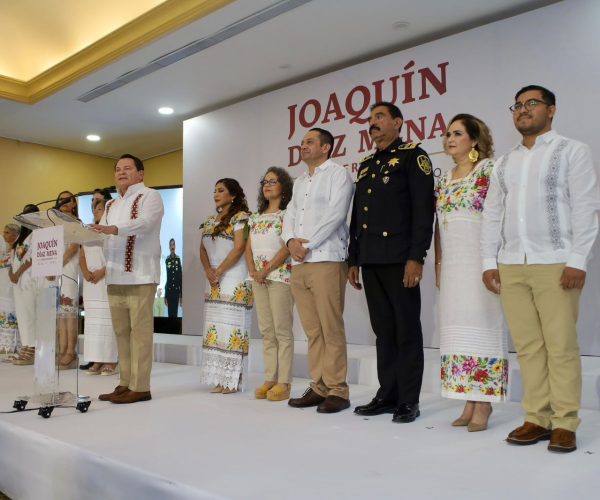 PRESENTA HUACHO UN GABINETE INCLUYENTE