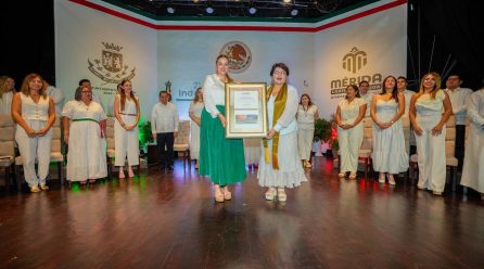 SESIÓN SOLEMNE EN EL CABILDO MERIDANO