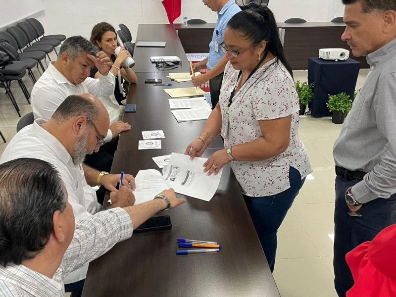 A PASO FIRME LA ENTREGA RECEPCIÓN