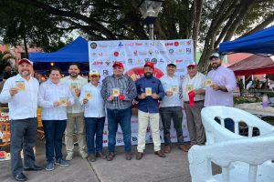 TRADICIÓN QUE DELEITA A PROPIOS Y EXTRAÑOS