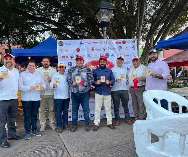 TRADICIÓN QUE DELEITA A PROPIOS Y EXTRAÑOS