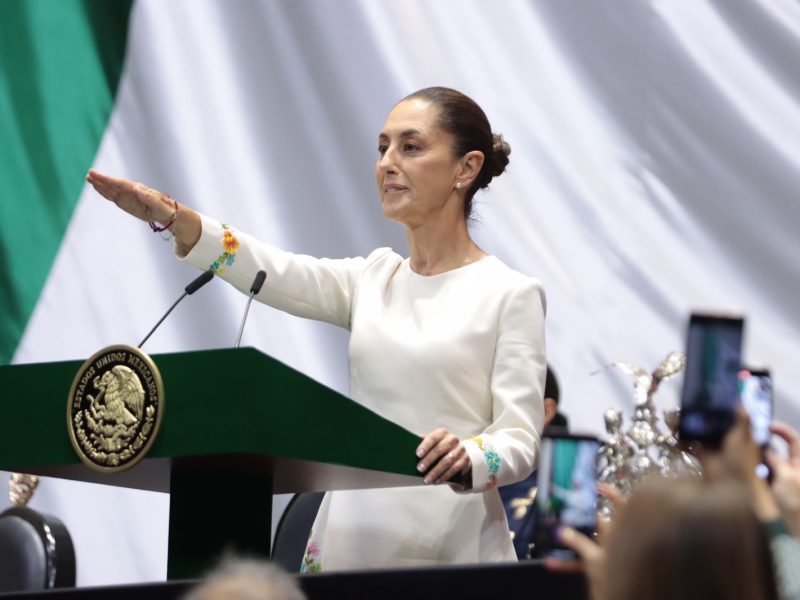 HOMBRO CON HOMBRO A FAVOR DE LOS QUE MENOS TIENEN