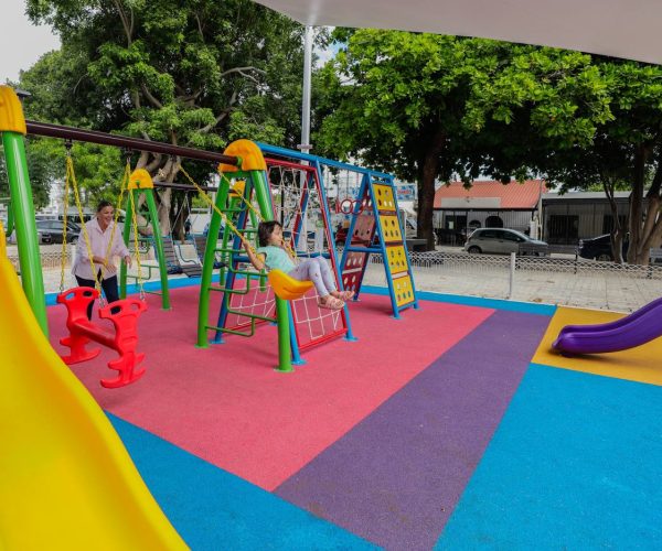 CECI PATRÓN ENTREGA EL PRIMER PARQUE REHABILITADO