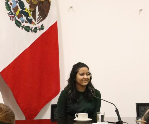 PARA ESCUCHAR TODAS LA VOCES  Y ABRIR ESPACIOS AL DIÁLOGO