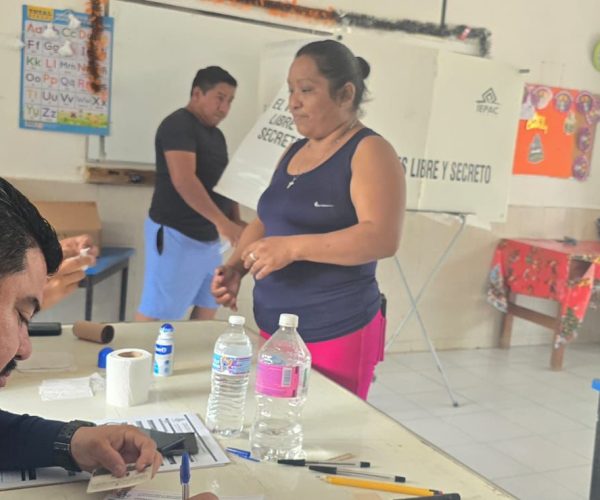 COMISARÍAS DE MÉRIDA SE IDENTIFICAN CON LA NUEVA FORMA DE GOBERNAR