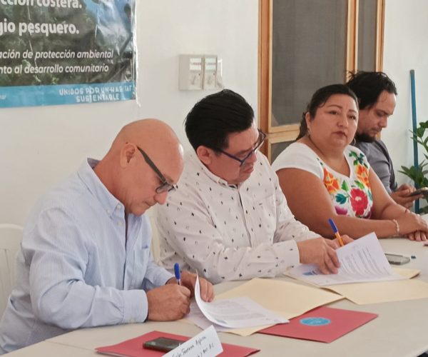 HASTA RESOLVER EL CASO DE MAYALAND