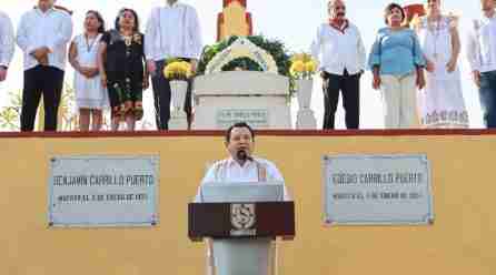 SE ANUNCIA EL LANZAMIENTO  DE LAS BECAS JÓVENES RENACIMIENTO