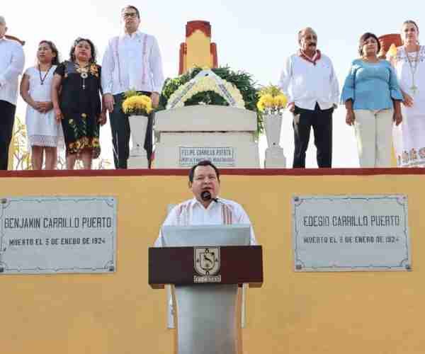 SE ANUNCIA EL LANZAMIENTO  DE LAS BECAS JÓVENES RENACIMIENTO