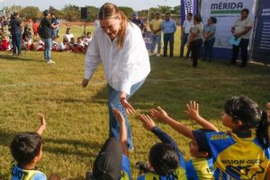 VECINOS DEL SUR RECIBEN UN NUEVO ESPACIO DEPORTIVO