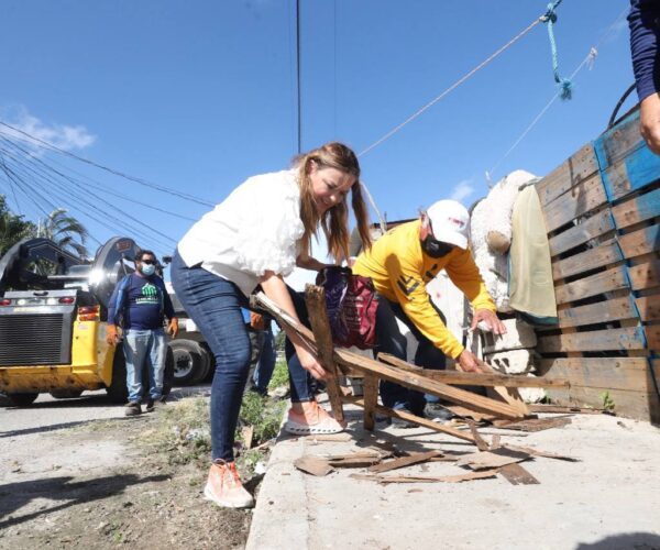 ENTRE TODOS PODEMOS TENER UNA MÉRIDA MÁS LIMPIA: CECI PATRÓN