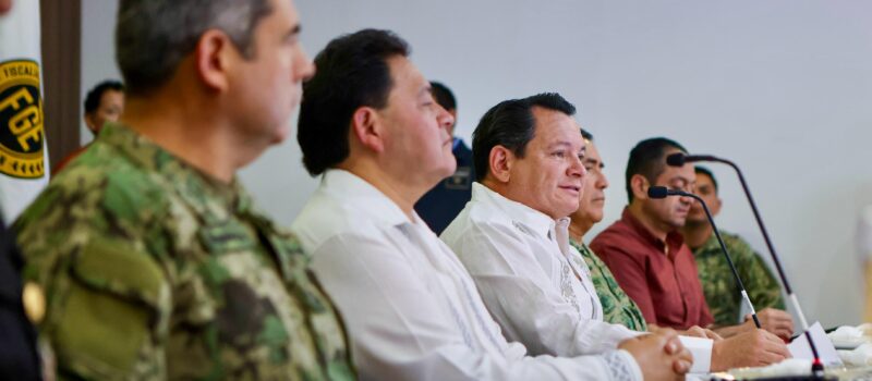 A CERRAR FILAS Y SUMAR ESFUEZOS POR EL BIEN DE YUCATÁN