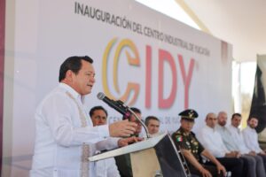 INAUGURAN CENTRO INDUSTRIAL DE YUCATÁN