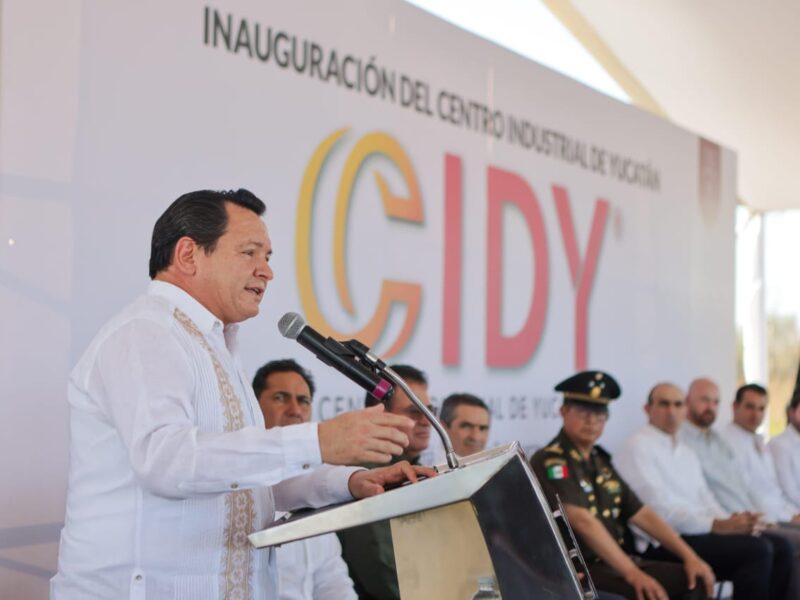INAUGURAN CENTRO INDUSTRIAL DE YUCATÁN
