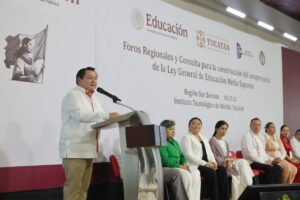 SE REALIZAN FOROS REGIONALES Y DE CONSULTA
