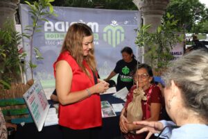 UNA FAMILIA UN ÁRBOL, POR EL FUTURO Y VIDA EN LA CIUDAD