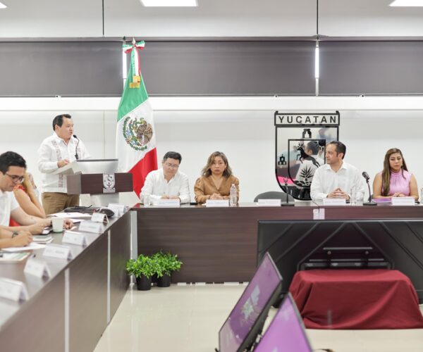 COORDINACIÓN ENTRE GOBIERNO Y ALCALDES