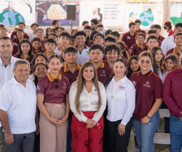 PLANTEL AZTECA EN PANABÁ