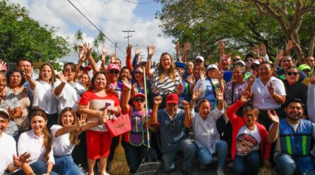 INTENSA JORNADA DE LIMPIEZA EN POLÍGONO 108