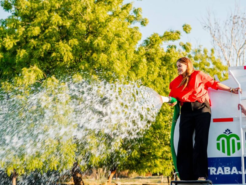 CON RIEGO ESTRATEGICO EL AYUNTAMIENTO AFRONTA LA TEMPORADA DE CALOR