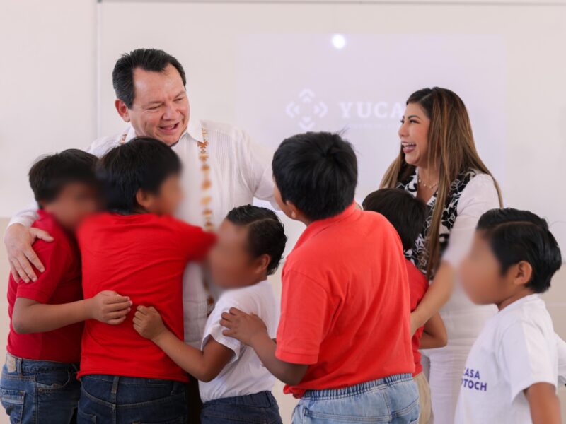 HUACHO ENTREGA AULAS Y ESPACIOS DIGNOS EN CASA OTOCH