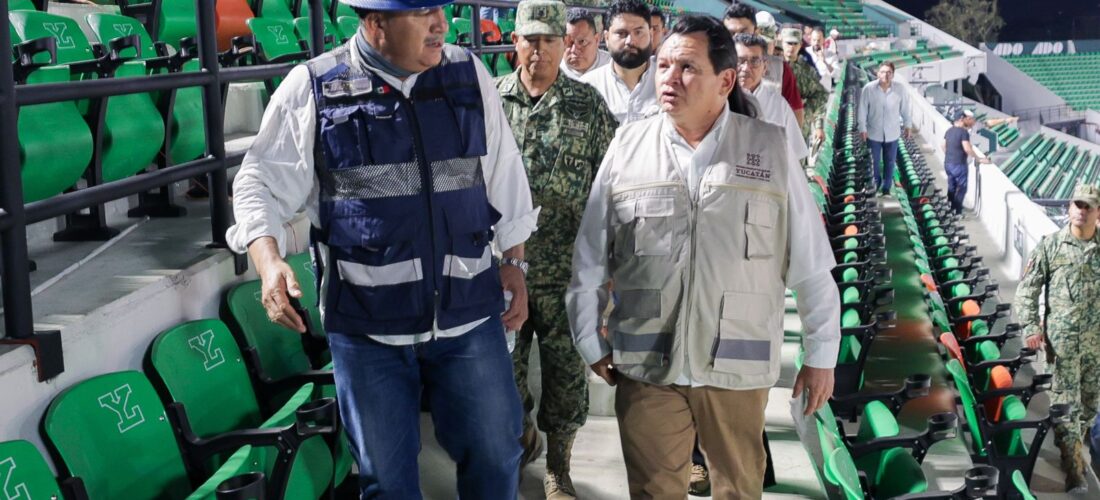 HUACHO SUPERVISA REMODELACIÓN DEL KUKULCÁN