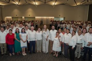 CECI PATRÓN RECONOCE LABOR DE LOS TRABAJADORES