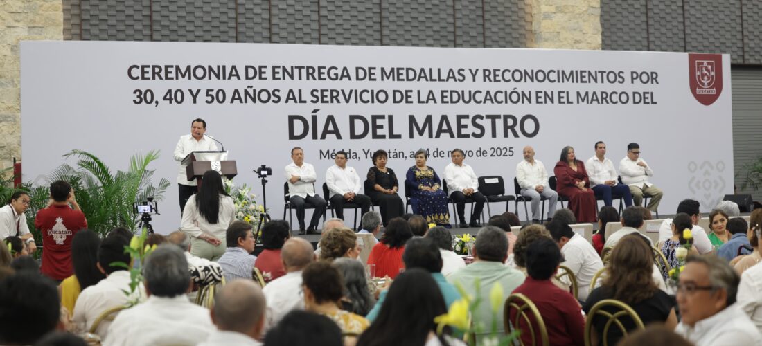 EL MAGISTERIO ES EL CAMBIO PROFUNDO EN YUCATÁN: JDM