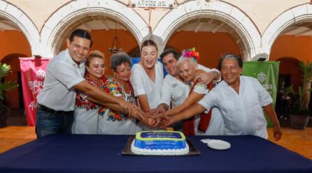 CELEBRACIÓN DE MÉRIDA EN DOMINGO CON RENOVADA IMAGEN
