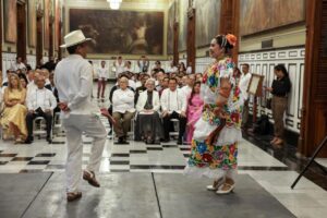 DIPLOMÁTICOS CONOCEN EL POTENCIAL DE YUCATÁN