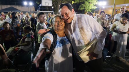 DÍALOGOS CON EL PUEBLO EN CHOLUL