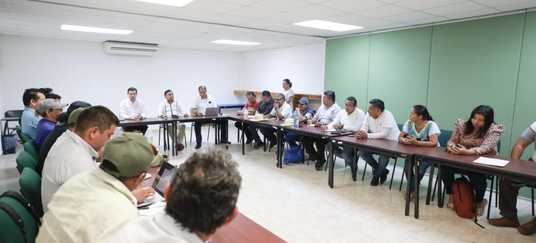 CELEBRAN ACUERDO CON MAESTROS