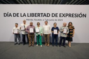 GOBIERNO RECONCE LABOR PERIODÍSTICA