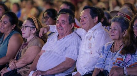 FESTEJANDO A PAPÁ EN SU DÍA