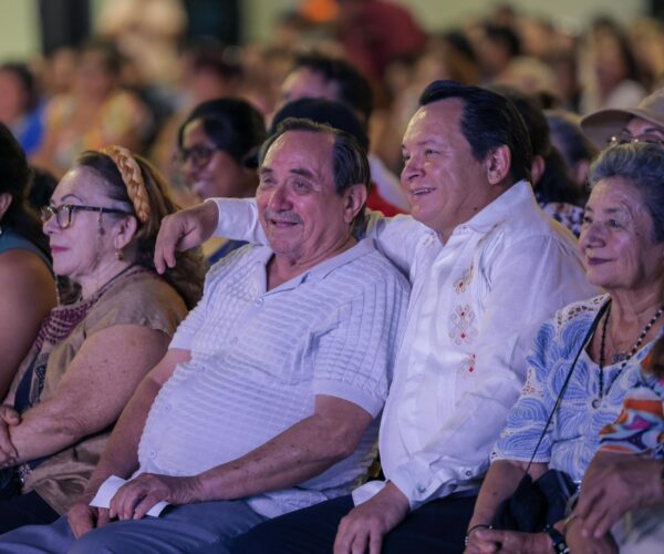 FESTEJANDO A PAPÁ EN SU DÍA