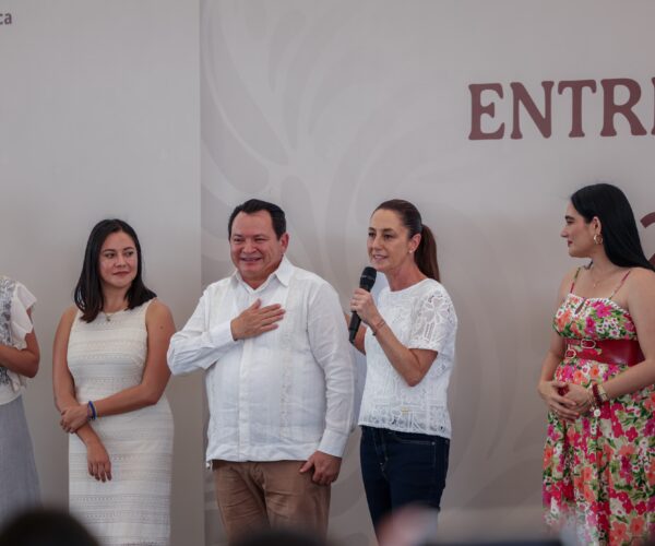 CLAUDIA SHEINBAUM Y JOAQUÍN DÍAZ DE GIRA POR YUCATÁN