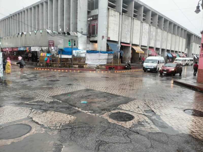 PARA PREVENIR ENCHARCAMIENTOS EN EL CENTRO DE LA CIUDAD