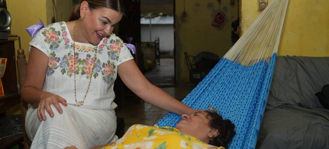 CECI PATRÓN VISITA A BENEFICIARIA DE MÉDICO A DOMICLIO